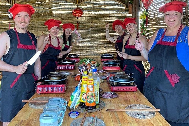 Green Hoi An Market, Farming, Cooking Class, Foot Massage Tour