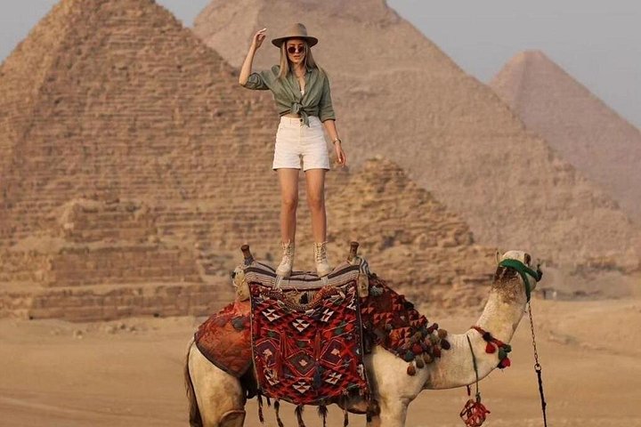 Private Tour To Giza Pyramids,The Egyptian Museum, Citadel & Khan El-Khalili