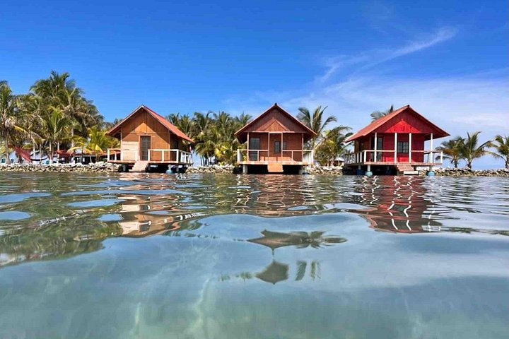 San Blas 3D/2N Overwater Cabin Stay + Meals & Community Tour