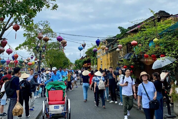 Full day Private tour in Hoi An - My Son with delicious lunch