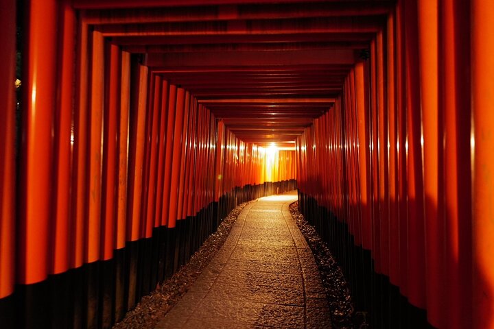 Kyoto Fushimi Inari Night Walking Tour