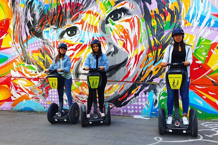 Street Art tour in Paris - Discover Paris murals !