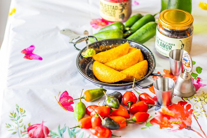 Caribiske varme saucer og Empanadas-smagning