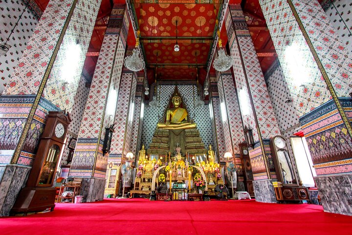 Explore Culture of Bangkok with Private Guide and Driver