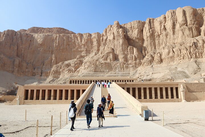 Half Day Tour Valley of the Kings Hatshepsut and Colossi Memnon