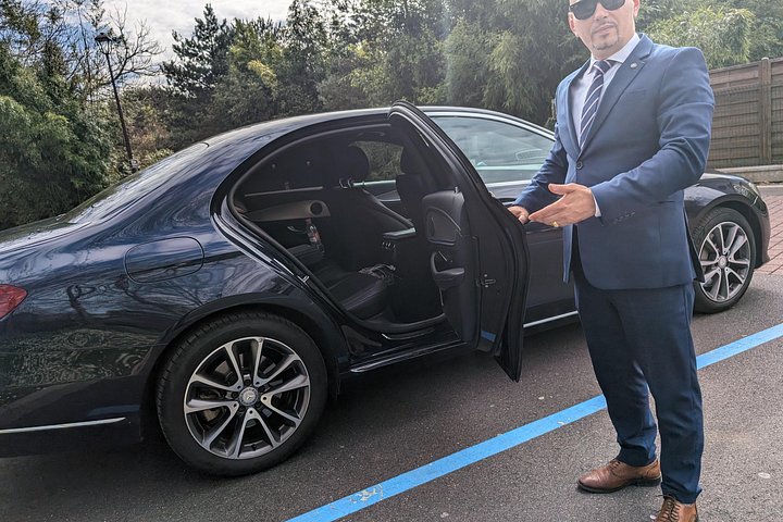 Transfer from OTP Airport to Bucharest