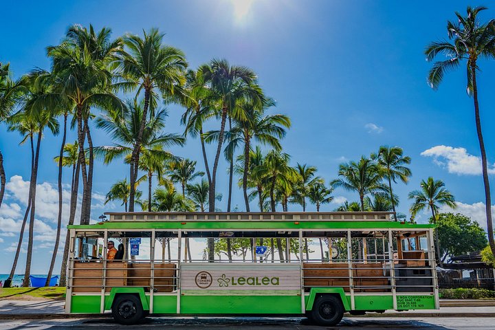 7 Day Pass LeaLea Trolley and Waikiki Trolley Pink Line