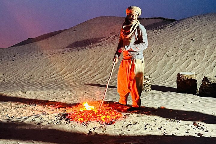 2 Day Private Desert Adventure to Tunisia Sahara Camp and Ruins