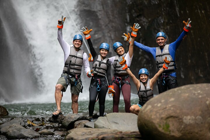 La Fortuna Jungle Waterfall Rappel, Jump Tour with Lunch, Pickup