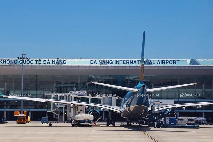 PRIVATE TRANSFER Da Nang Airport to/from Da Nang & Hoi An hotels