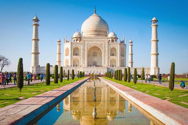 Private Same Day Sunrise Taj Mahal Tour from Delhi by Car