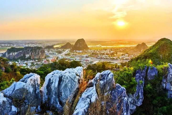 Marble Mountain and Hoi An Town Tour From Da Nang City