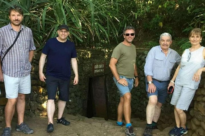 Roundtrip from Da Nang to Demilitarized Zone by Private Car