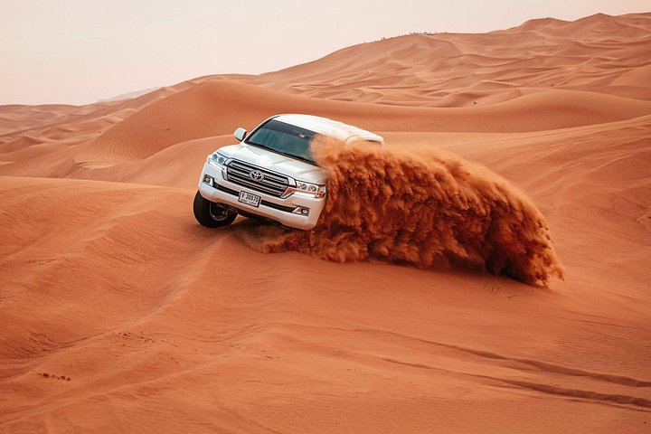 Red Dunes Desert Safari Adventure: Eureka Desert Moments