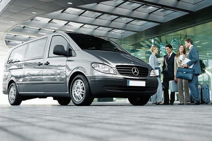 Buenos Aires Private Tour + Transfer to Airport