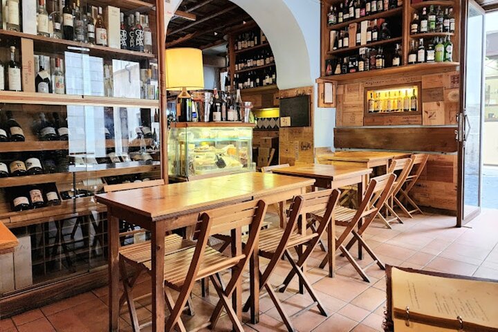 Experience Rome Exclusive Wine Tasting in City Center