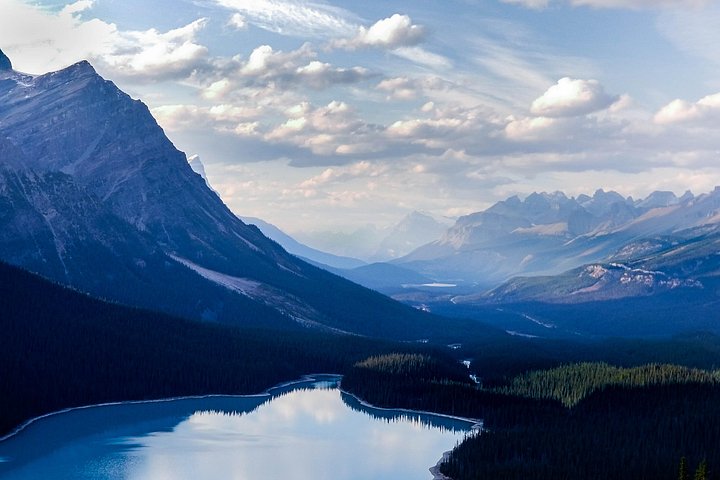 Private Tour- Moraine Lake Louise, Peyto Lake, Johnston Canyon