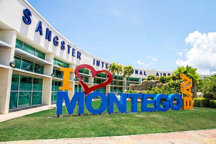 Private Airport Transport Montego Bay to Ocho Rios