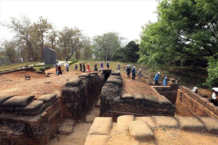 Dien Bien Phu Highlights Historical Day Tour