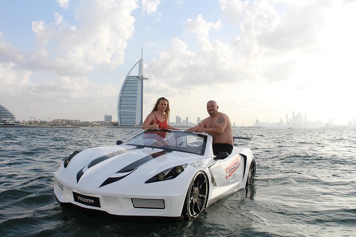 Dubai: Jet Car 30 minutes thrill ride including Pick & Drop