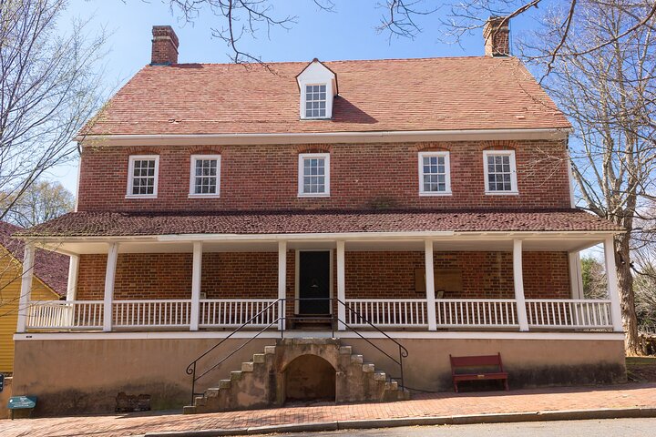 Old Salem's Ghost Self Guided Outside Walking Tour