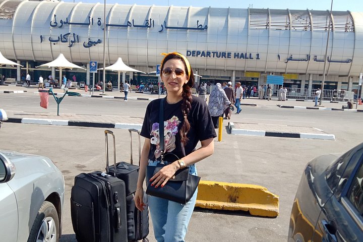 Transfer from Cairo or Sphinx Airport To the Hotel in Cairo&Giza