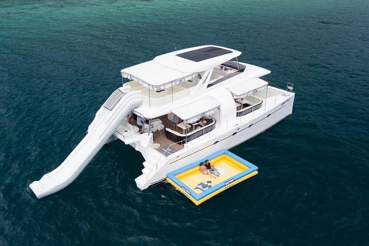 Kota Kinabalu Island Luxury Boat
