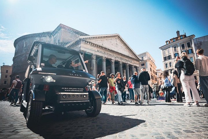 Rome: Private Golf Cart Tour