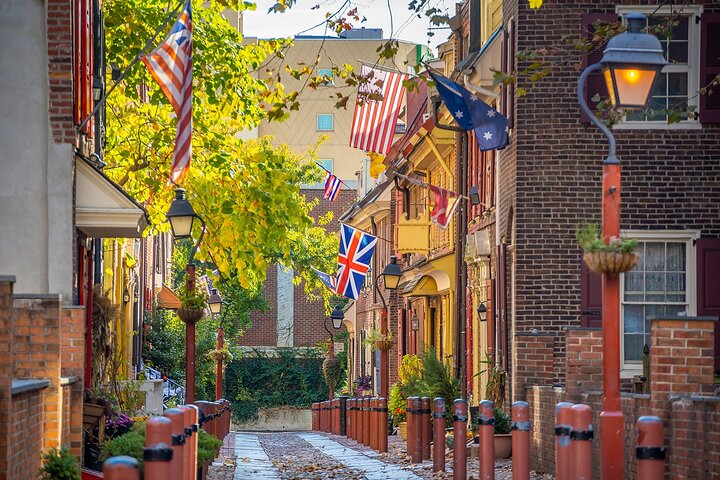 Philadelphia and Amish Country, 1-Day Tour from NYC