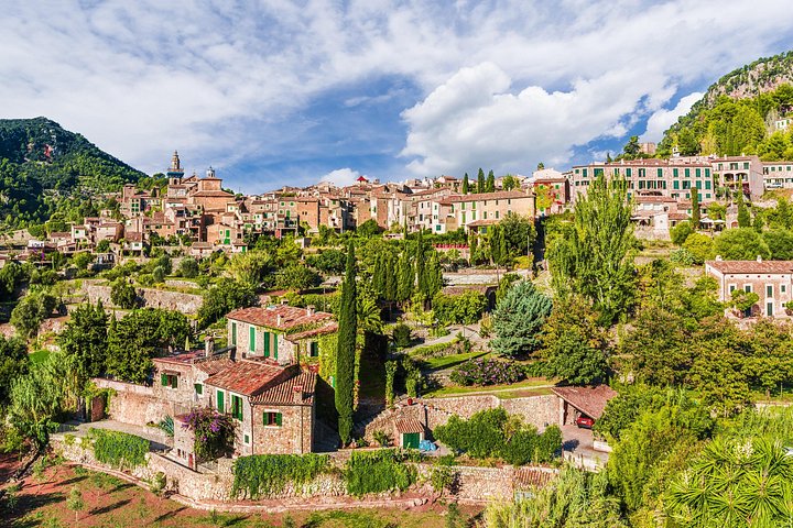 Private Tour to Valldemossa and Deia
