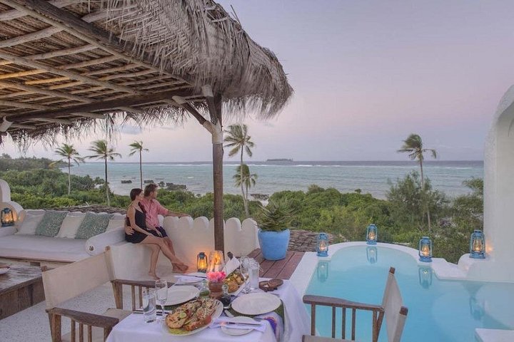 7 Days Kenya Wildlife and Diani Beach Safari