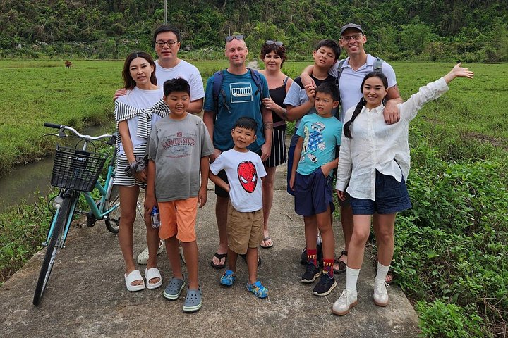 2 Days Lan Ha Bay Cruise with Meals, Biking & Activities