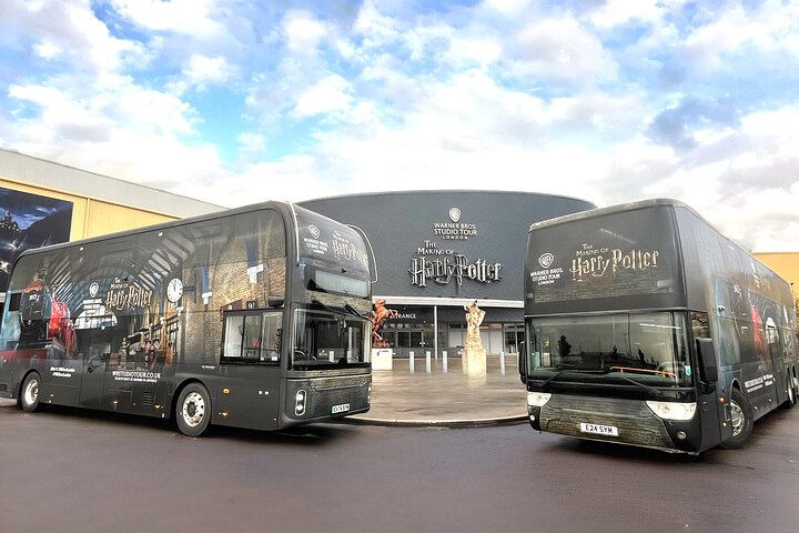 Warner Bros. Studio Harry Potter Tour with Superior Transport from London