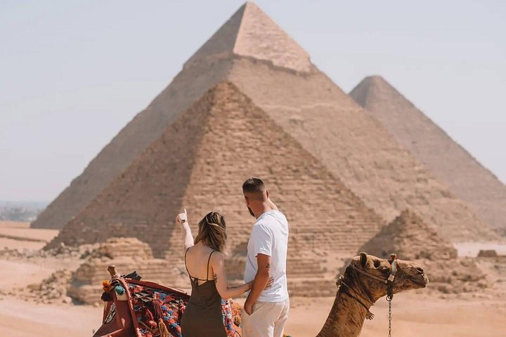 Private tour Giza pyramids ,Sakkara pyramids &Memphis old city