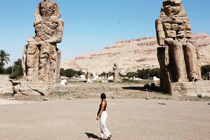 Luxor West Bank Private Tour with Egyptology Guide with lunch
