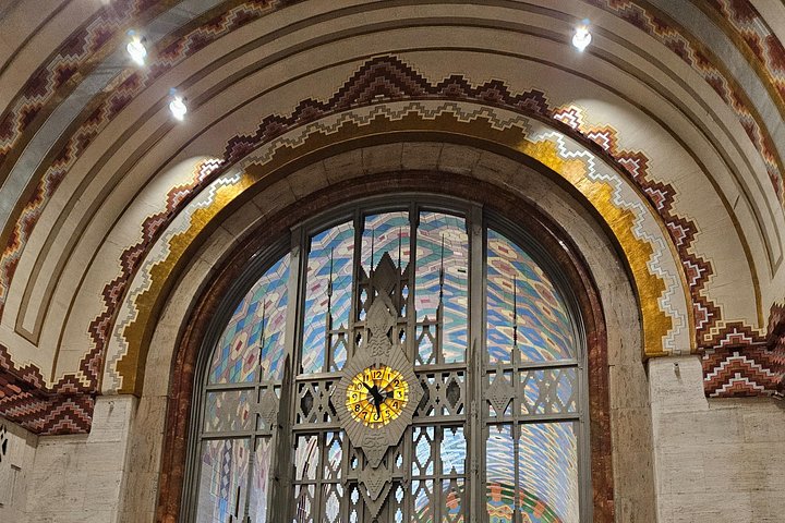 Best Downtown Detroit Art, History & Architecture Walking Tour
