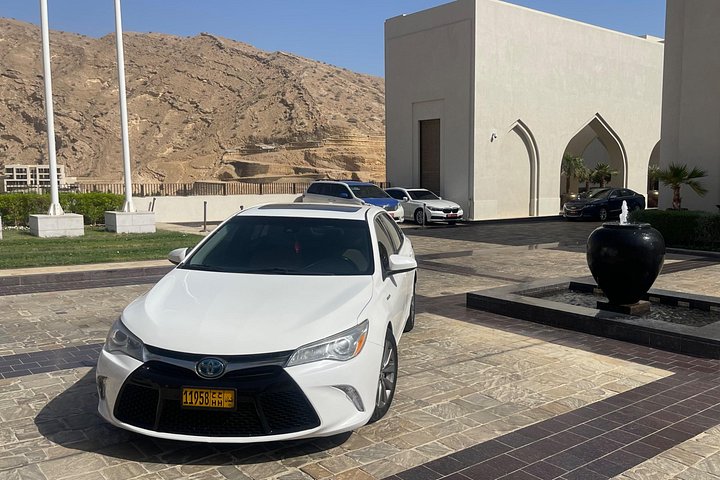 Muscat Airport Transfer: Hotel Pickup/Drop-off