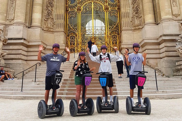 Paris Private Family Segway Guided Tour