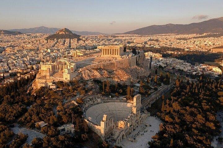 Luxury Private Day Tour of Athens: Acropolis, Museum & Plaka