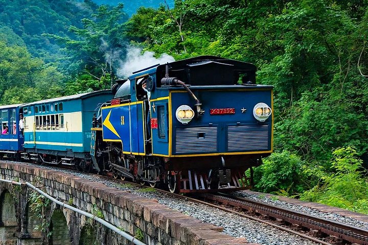 Ooty Sightseeing and Toy Train Ride –UNESCO Railway One Day Tour