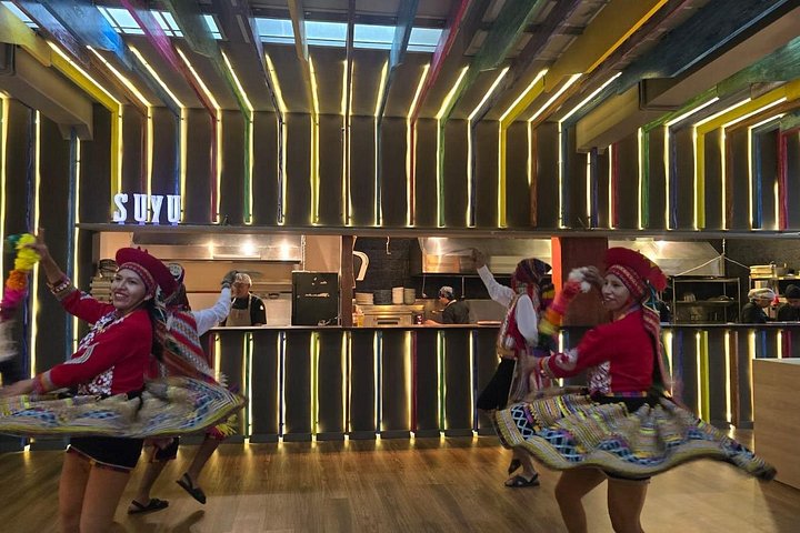 Dinner Show at SUYU a Peruvian Gastronomic and Experience