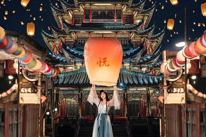 Whispers of Lanterns and Sea Breezes A Jiufen and Beyond Escape