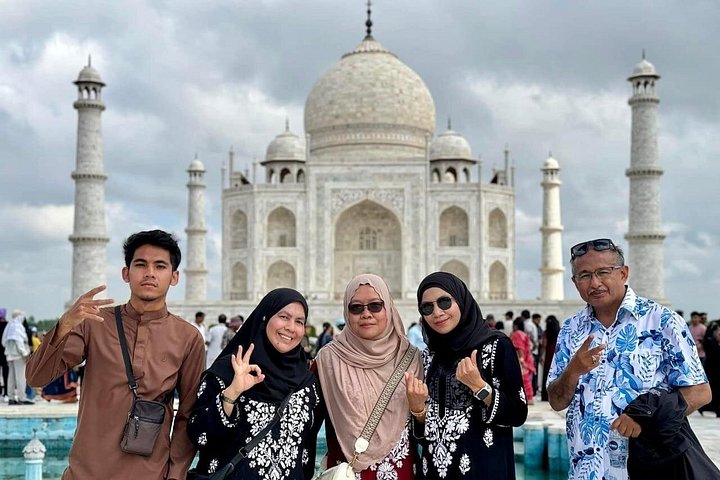 All Including Same Day Taj Mahal Agra Fort & Baby Taj From Jaipur
