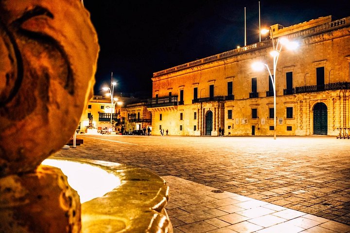 Scandal and DisOrder: Dark Knights in Valletta - Walking Tour