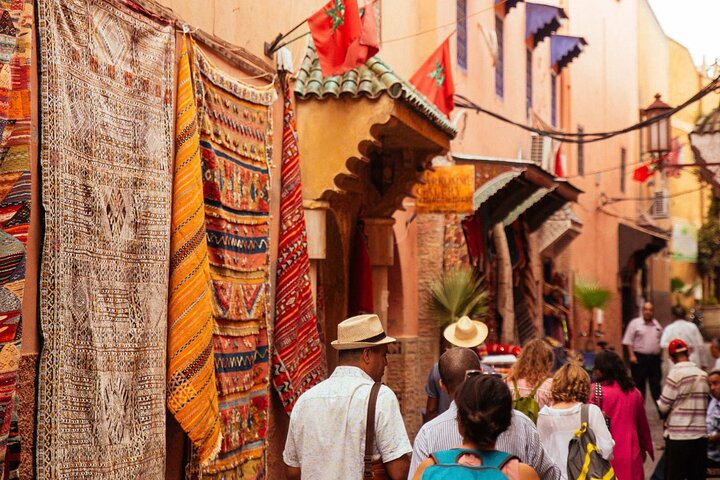 Marrakech: Guided tour of the souks and discovery of the Medina