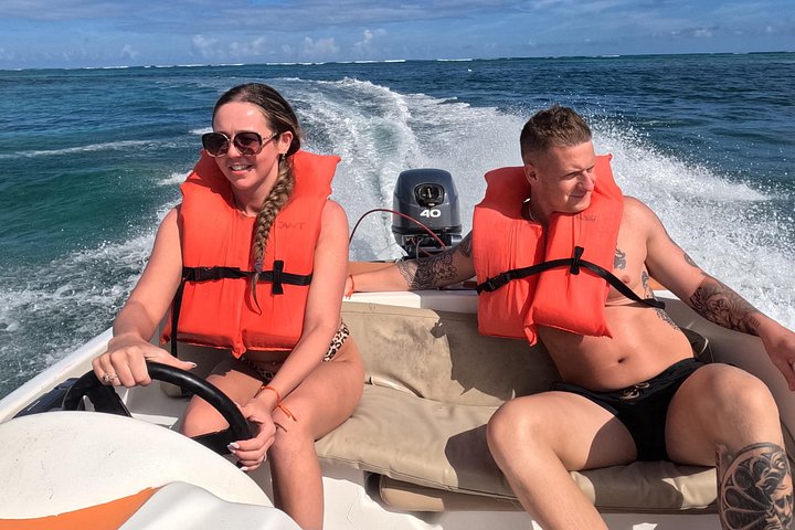 Punta Cana Speedboat Adventure with Snorkeling