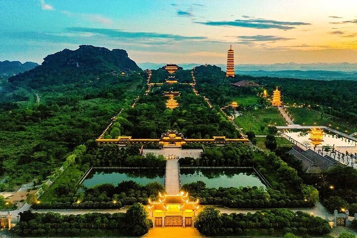 Hanoi Ninh Binh Full Day Bai Dinh Trang An Mua Caves Tour