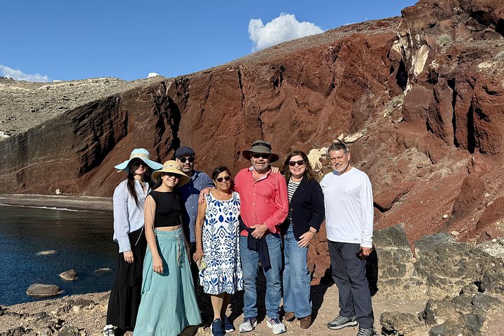 Santorini Private Highlights Tour with Local Brewery Tasting