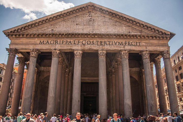 Rome Pantheon Entry Experience with Digital Audio Guide