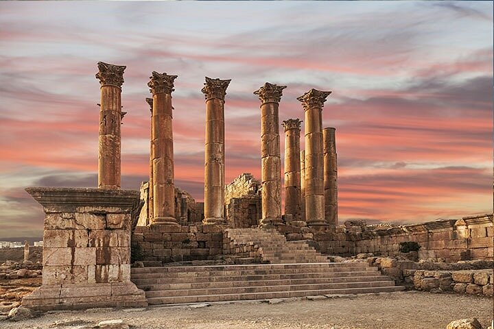 Private Full Day Tour to Jerash, Madaba, and Mount Nebo from Dead Sea